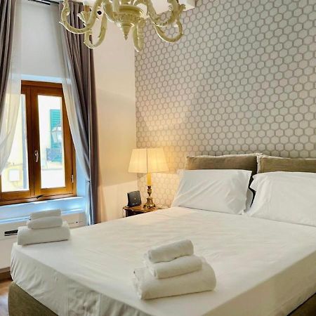Santa Maria Novella Apt فلورنس المظهر الخارجي الصورة